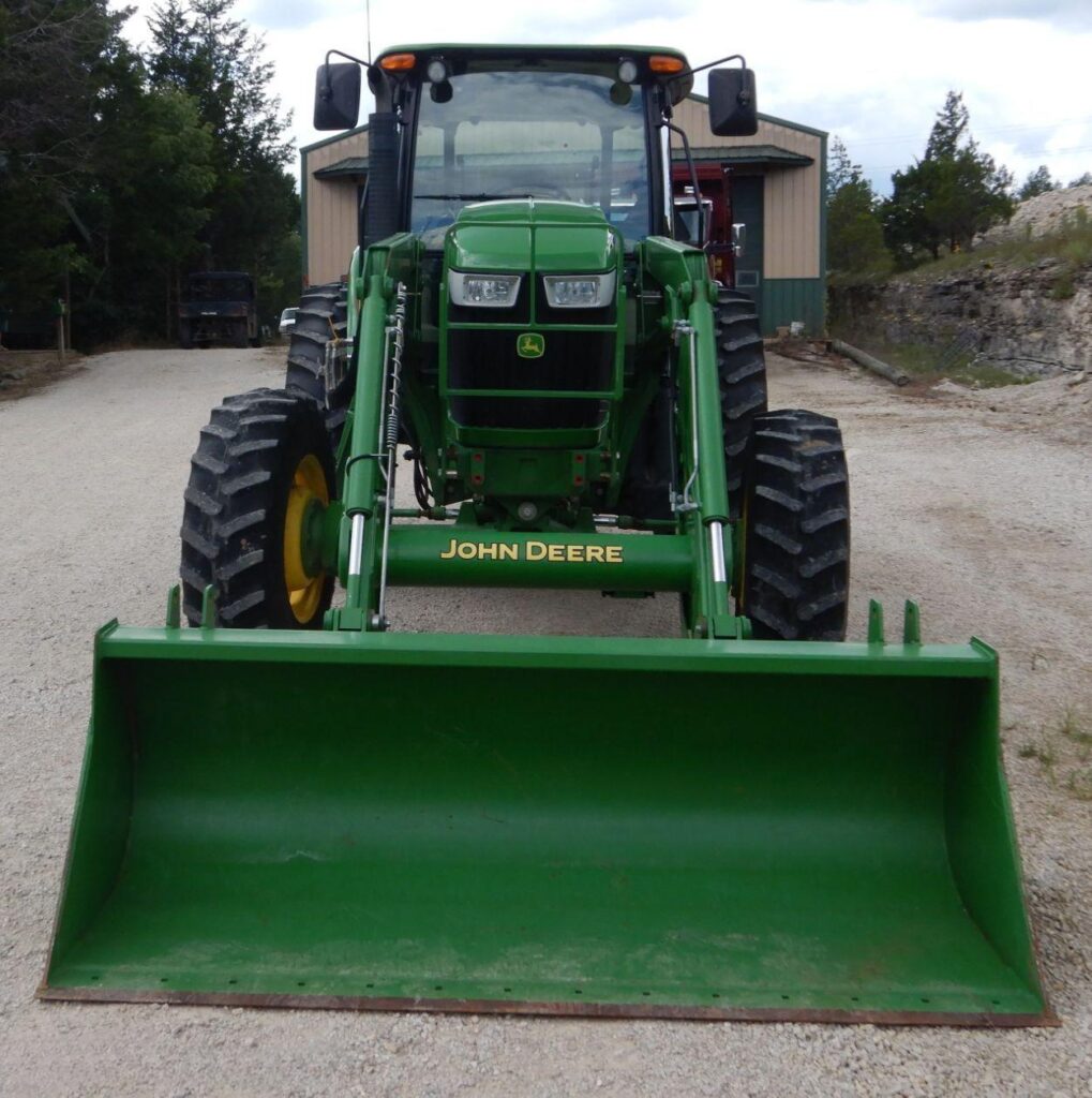 2013 John Deere 6115D MFWD Tractor